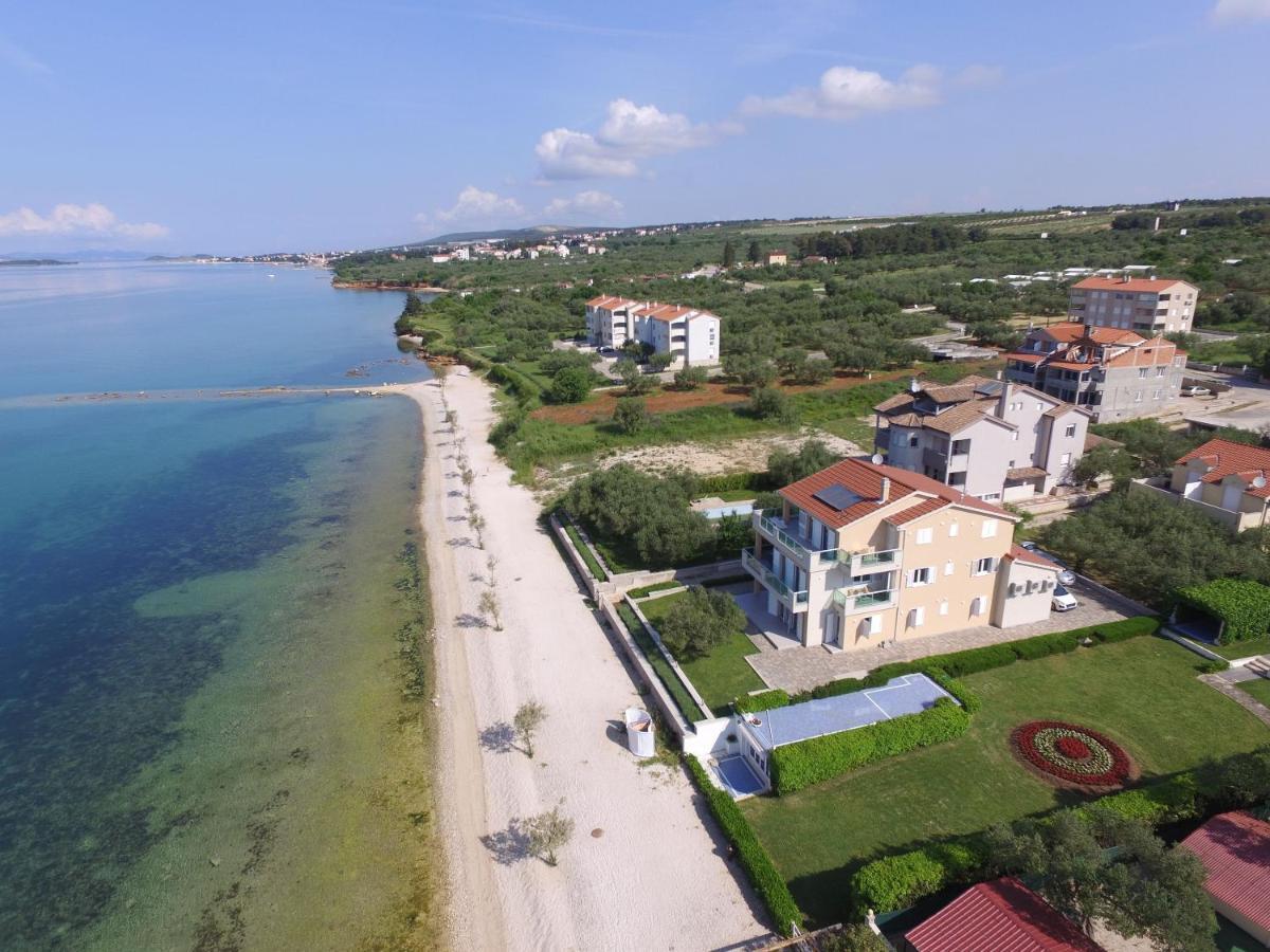 Citrine On The * Biograd Na Moru