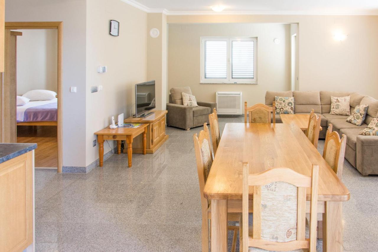 Apartment Citrine On The Biograd Na Moru