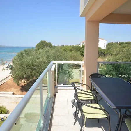 Apartments Citrine On The Beach Biograd Na Moru Exterior photo