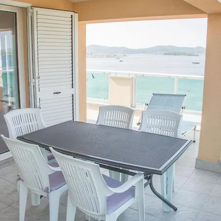 Apartments Citrine On The Beach Biograd Na Moru Exterior photo
